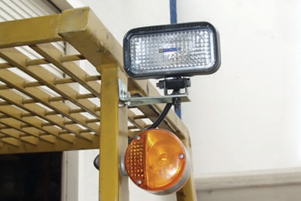 Industrial Lighting Products (0.8Mb)