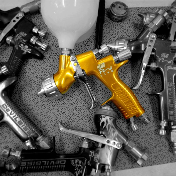 Devilbiss® — GTi Pro Spray Gun Kit