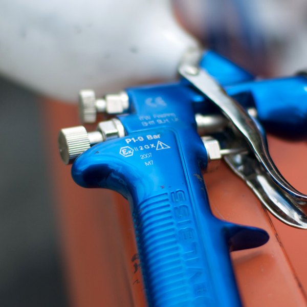 Devilbiss® — Waterborne Gravity Spray Gun