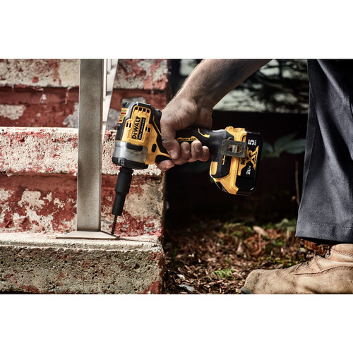 DEWALT DWMT75131B Schlag-Stecknuss Tief – 3/10,2 Cm Drive Für Intensive Arbeiten | Hitzebehandelter Stahl