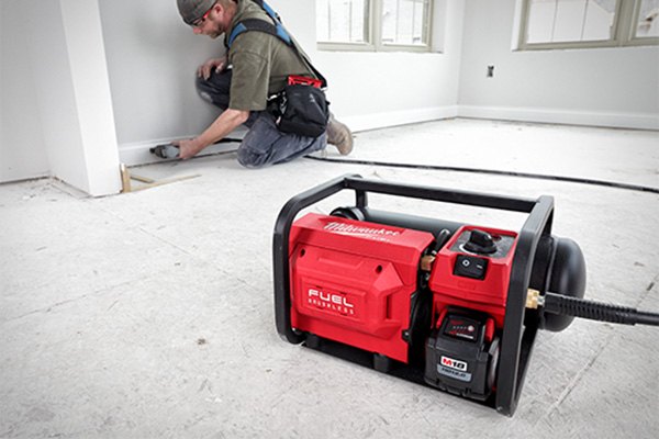 Milwaukee® 2840-20 - M18 FUEL™ 2 gal Compact Quiet Air Compressor