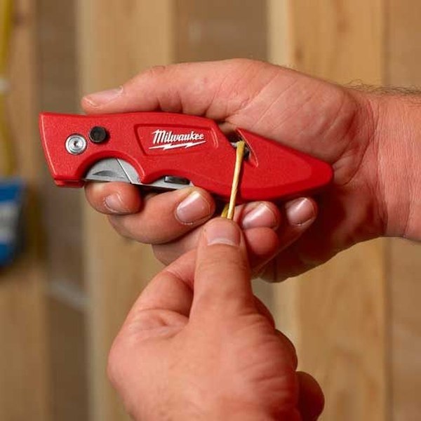 Milwaukee® 48-22-1901 - FASTBACK™ 7-1/4