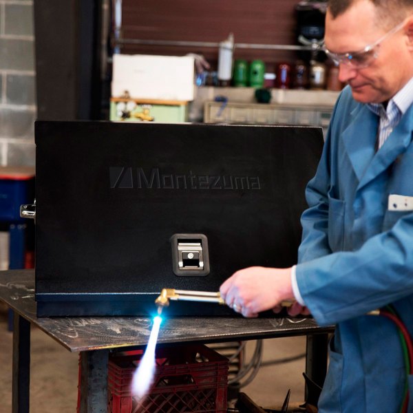 Montezuma® ME300B - Triangle™ Black Steel Top Hutch (30