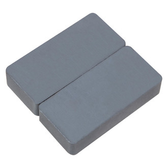 Performance Tool® - 2-piece Ceramic Magnetic Blocks Set