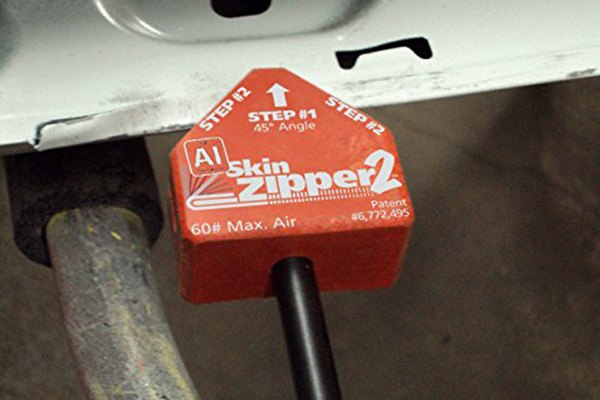 Steck® 21896 - Skin Zipper 2™ 45° Angle Aluminum Door