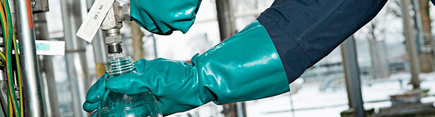 Chemical resistant hot sale gloves